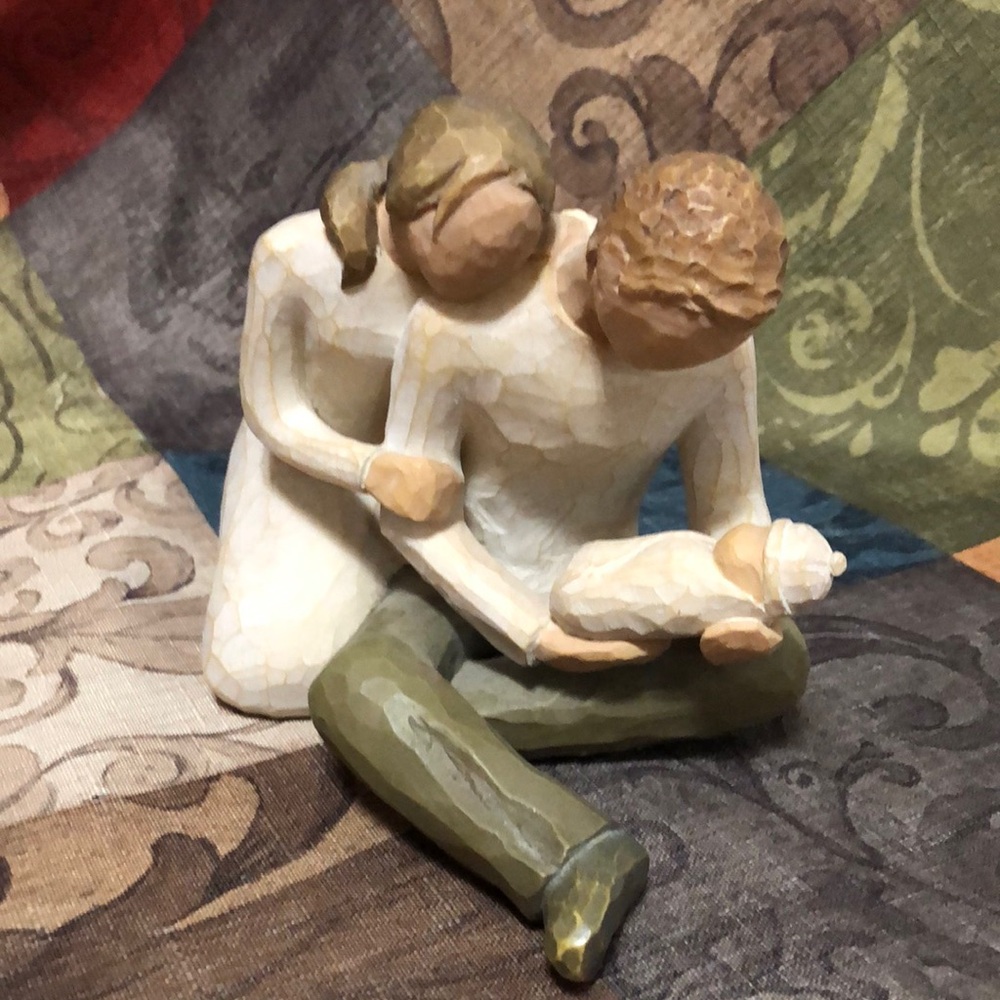 ⭐️EUC ⭐️Willow Tree Figurine “New Life”